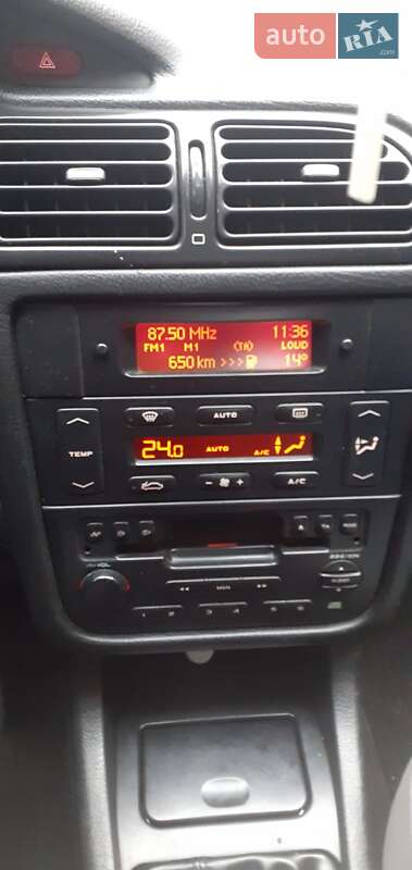 Седан Peugeot 406 2001 в Великом Березном