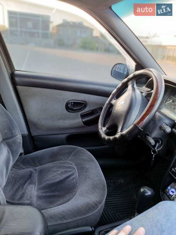 Універсал Peugeot 406 1999 в Золочеві