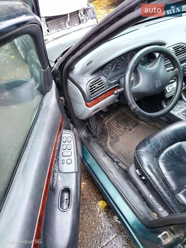Седан Peugeot 406 1996 в Києві