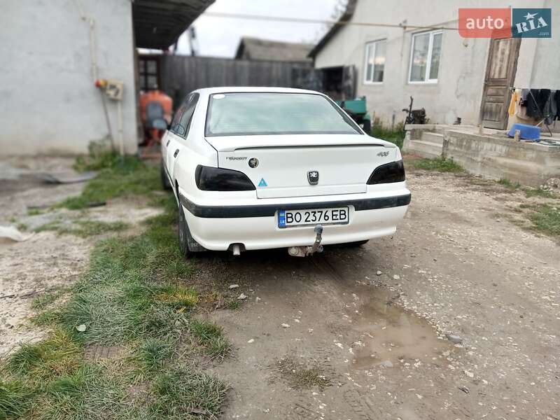 Седан Peugeot 406 1998 в Борщеве