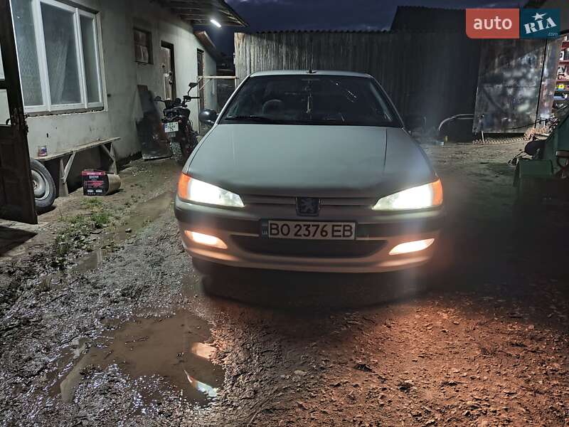 Седан Peugeot 406 1998 в Борщеве
