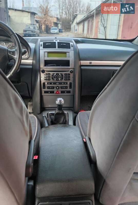 Седан Peugeot 407 2004 в Івано-Франківську