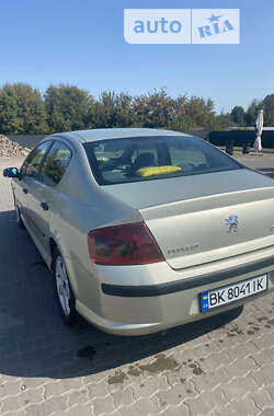 Седан Peugeot 407 2004 в Млинове