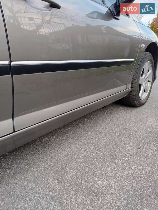 Седан Peugeot 407 2006 в Староконстантинове