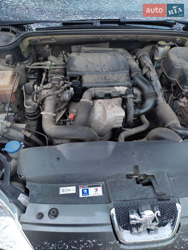 Універсал Peugeot 407 2010 в Полтаві