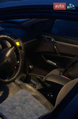 Седан Peugeot 407 2005 в 