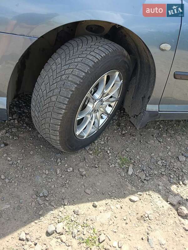 Седан Peugeot 407 2005 в Первомайске