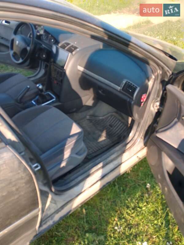 Седан Peugeot 407 2005 в Сколе