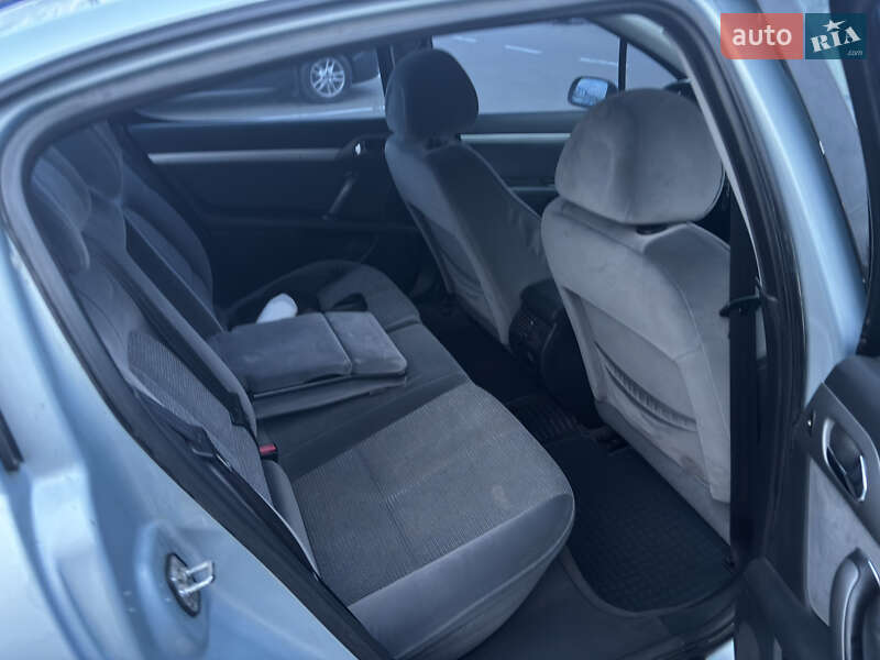 Седан Peugeot 407 2006 в Києві