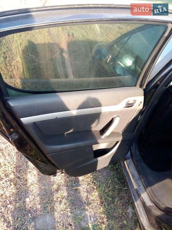 Седан Peugeot 407 2008 в Светловодске