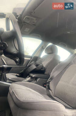 Седан Peugeot 407 2003 в  фото 9 Седан Peugeot 407 2003 в