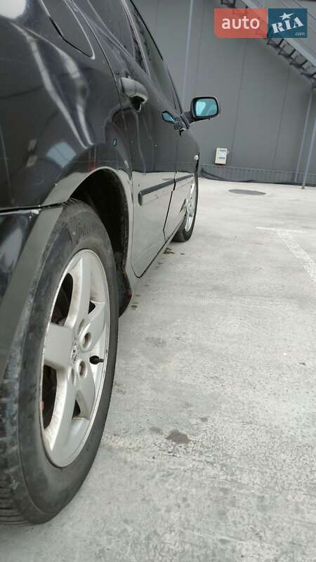 Седан Peugeot 407 2005 в Львове