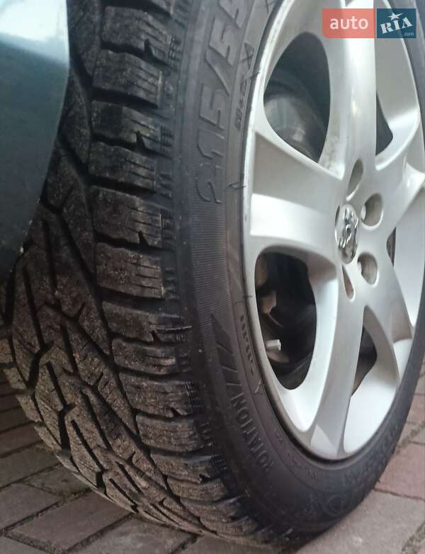 Седан Peugeot 407 2006 в Городні