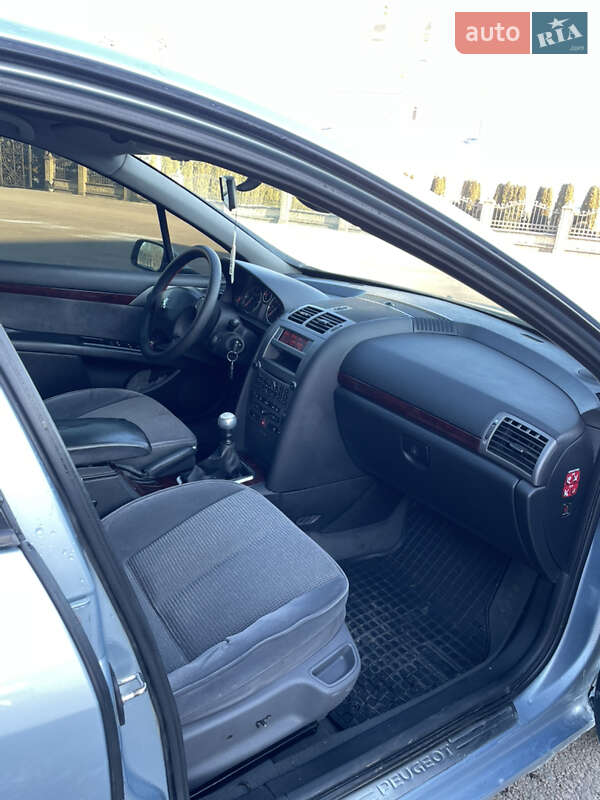 Седан Peugeot 407 2004 в Костополе