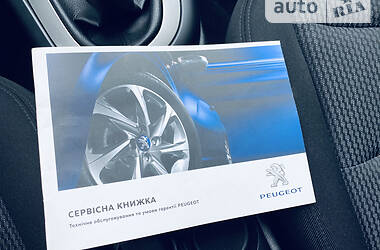 Седан Peugeot 408 2013 в Києві
