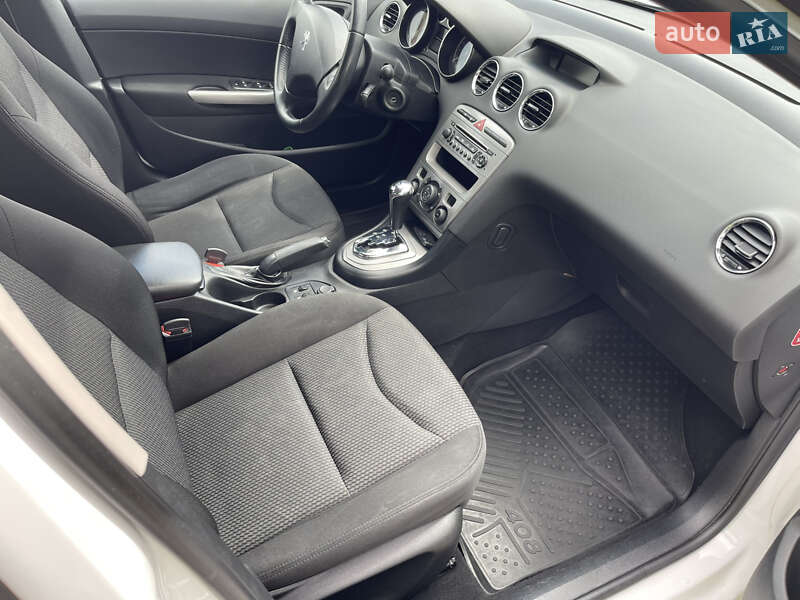 Седан Peugeot 408 2012 в Кропивницькому