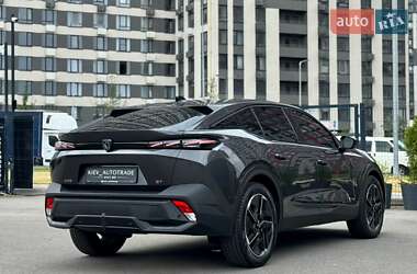 Лифтбек Peugeot 408 2023 в 