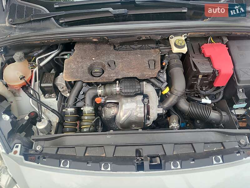 Седан Peugeot 408 2013 в Киеве фото 12 Седан Peugeot 408 2013 в Киеве