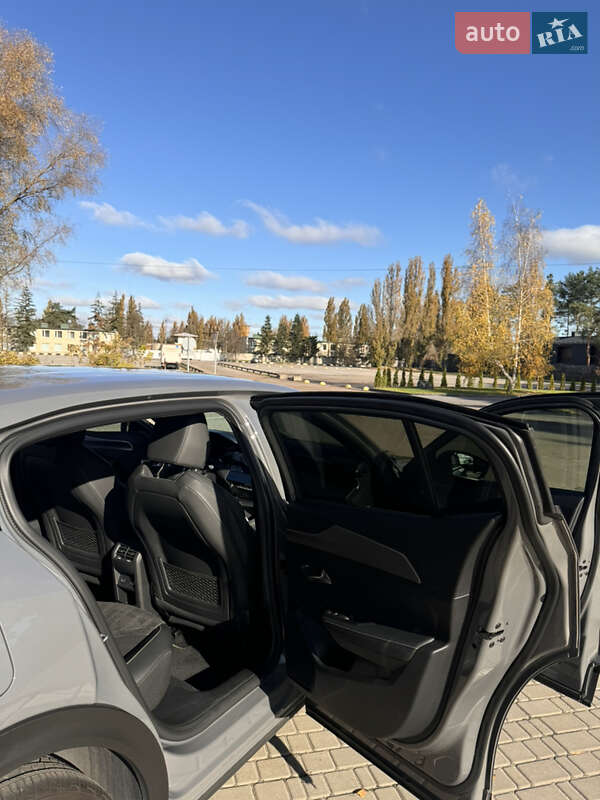 Лифтбек Peugeot 408 2023 в Счастливом