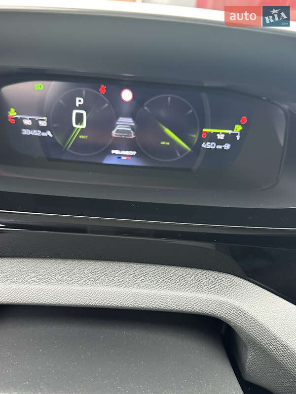 Лифтбек Peugeot 408 2023 в Киеве