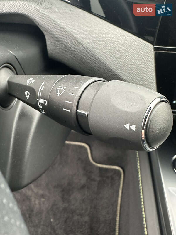 Лифтбек Peugeot 408 2023 в Киеве