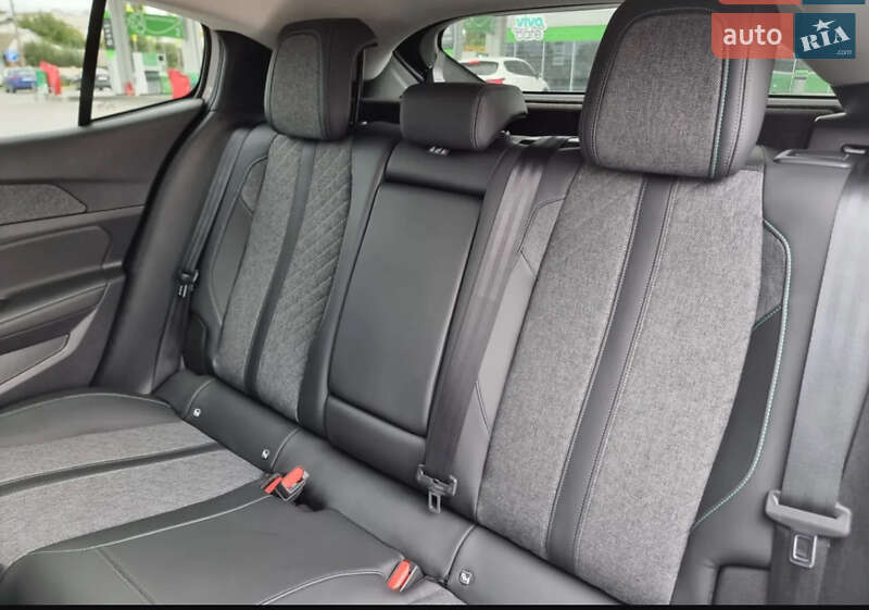 Лифтбек Peugeot 408 2023 в Виннице фото 10 Лифтбек Peugeot 408 2023 в Виннице