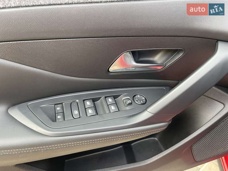 Лифтбек Peugeot 408 2023 в Николаеве