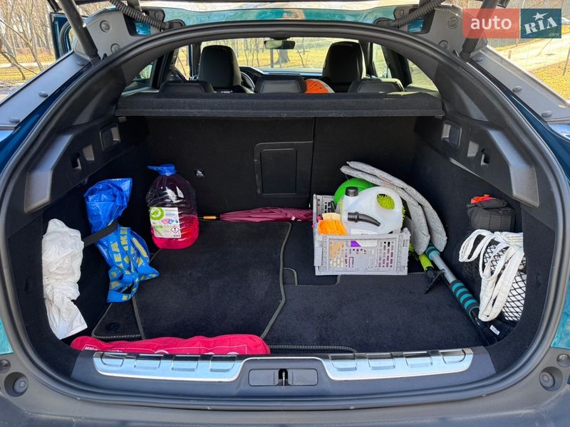 Лифтбек Peugeot 408 2023 в Киеве