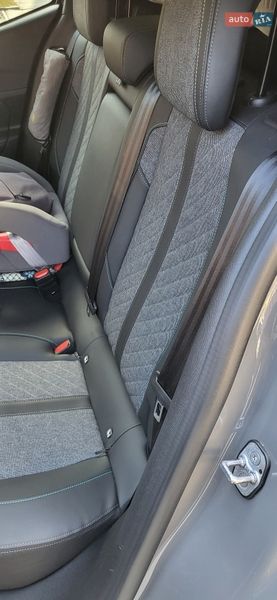 Лифтбек Peugeot 408 2023 в Львове