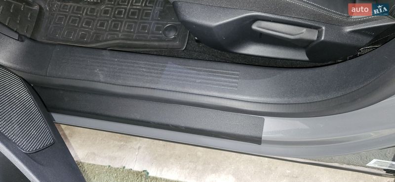 Лифтбек Peugeot 408 2023 в Львове