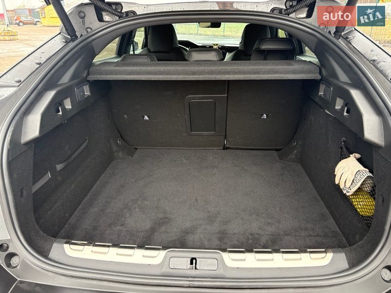 Лифтбек Peugeot 408 2023 в Киеве фото 4 Лифтбек Peugeot 408 2023 в Киеве