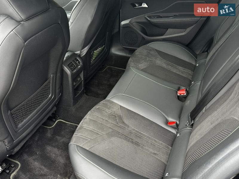 Лифтбек Peugeot 408 2023 в Киеве