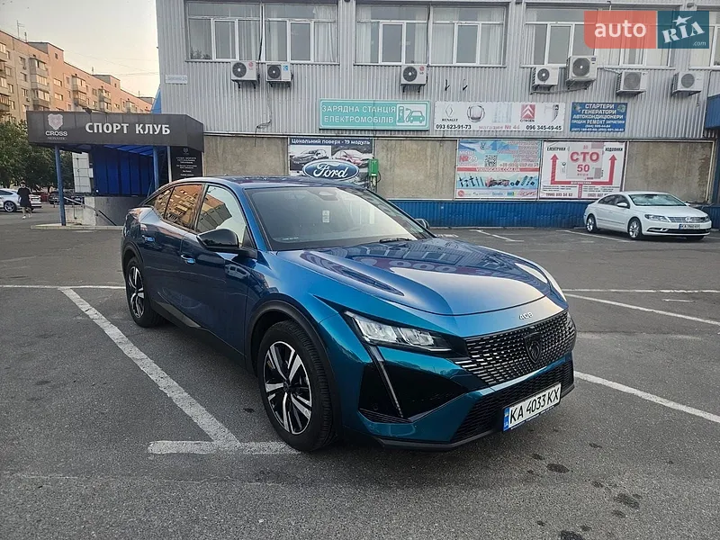 Peugeot 408