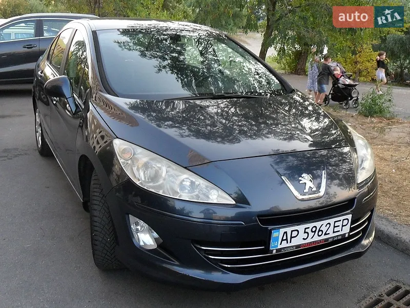 Peugeot 408 2012