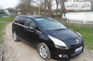 Минивэн Peugeot 5008 2012 в Теофиполе