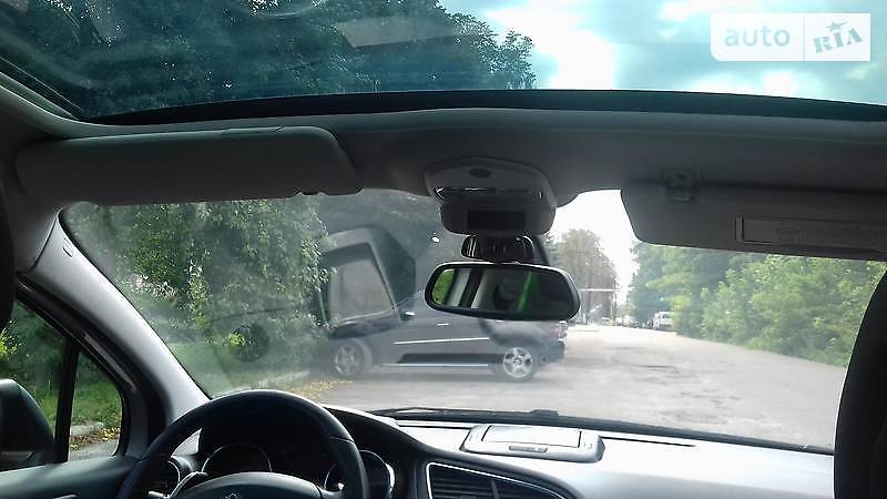 Мінівен Peugeot 5008 2011 в Кременчуці