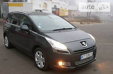 Минивэн Peugeot 5008 2012 в Полтаве