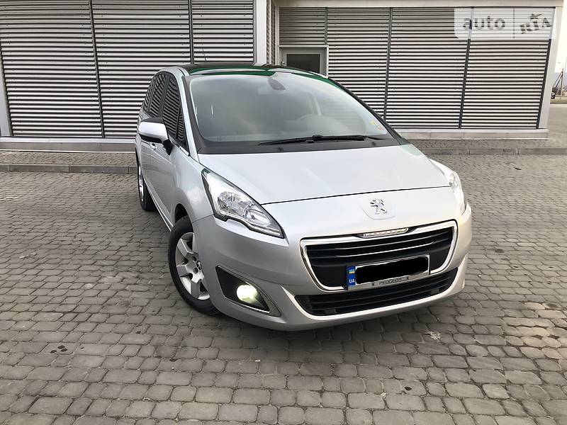 Мінівен Peugeot 5008 2014 в 