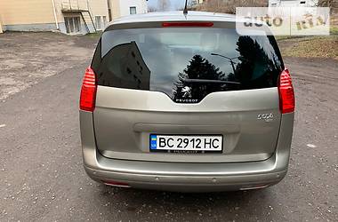 Минивэн Peugeot 5008 2014 в Дубно