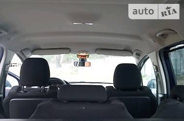 Мінівен Peugeot 5008 2010 в 