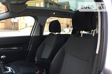 Універсал Peugeot 5008 2012 в 