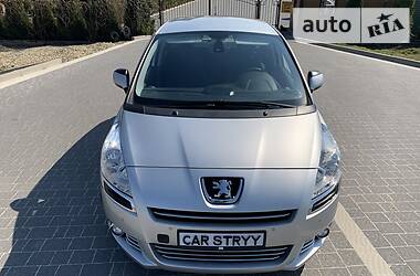 Мінівен Peugeot 5008 2011 в 