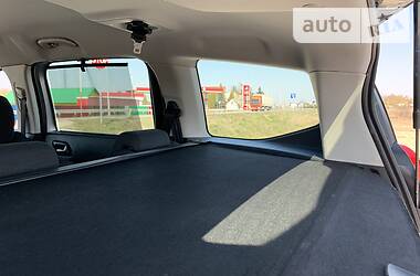Мінівен Peugeot 5008 2011 в 