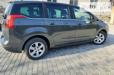 Універсал Peugeot 5008 2013 в Тернополі