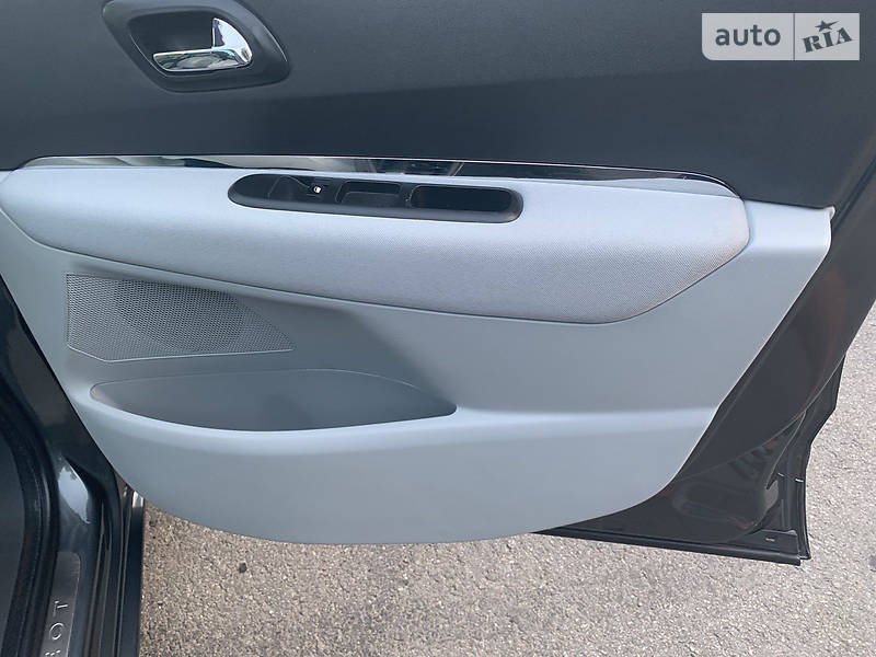 Універсал Peugeot 5008 2010 в Полтаві