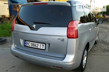 Универсал Peugeot 5008 2011 в Львове
