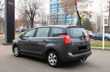 Минивэн Peugeot 5008 2014 в Киеве