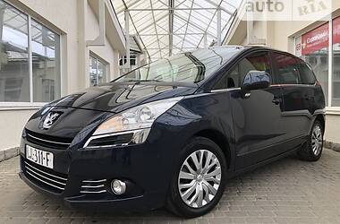 Минивэн Peugeot 5008 2012 в Стрые