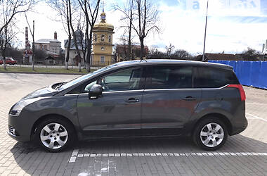 Минивэн Peugeot 5008 2013 в Коломые