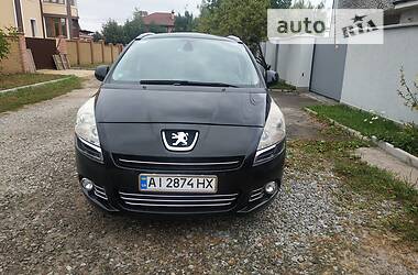 Мінівен Peugeot 5008 2010 в Києві